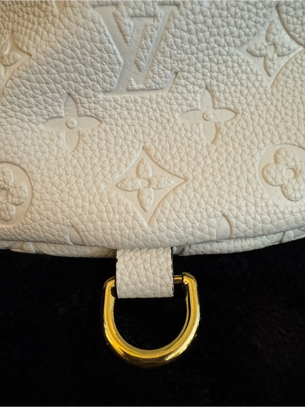 Louis Vuitton Style Cream Embossed Monogram Belt Bag Bum Bag VGUC - Picture 4 of 11